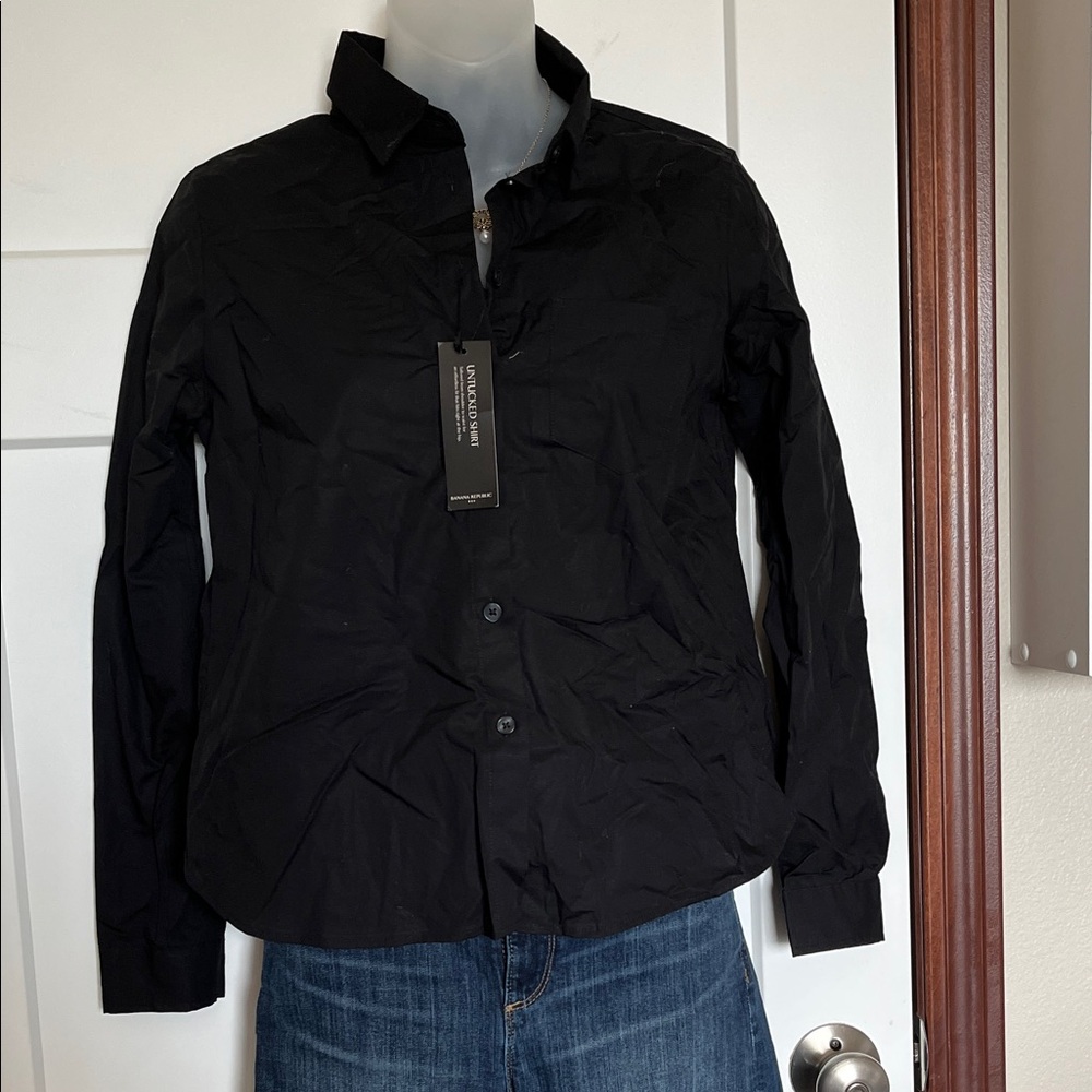 Banana Republic Black Button-Up Top